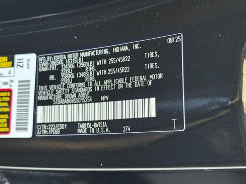 Used 2025 Lexus TX 500h AWD w/ Technology Package image 45