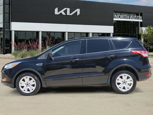 Used 2016 Ford Escape S FWD image 3