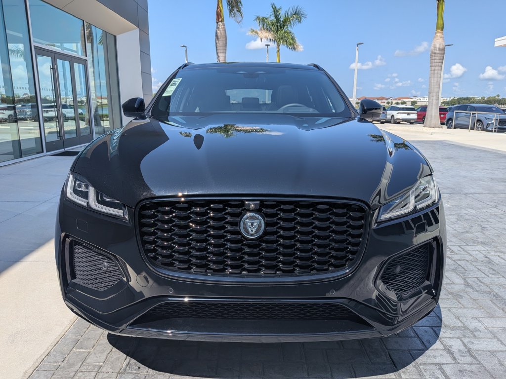 New 2026 Jaguar F-PACE R-Dynamic S AWD/4WD image 8