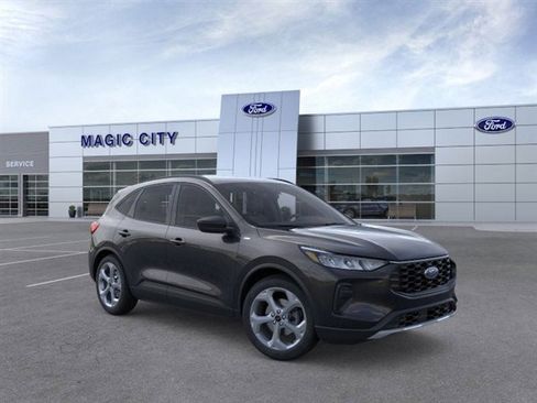 New 2026 Ford Escape ST-Line w/ Tech Pack #1 AWD/4WD image 7