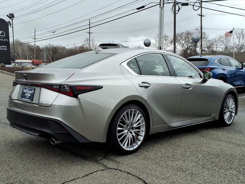 Used 2022 Lexus IS 300 AWD w/ Premium Package image 6