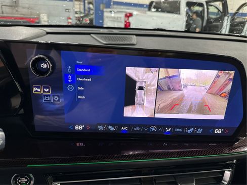Certified 2026 Chevrolet Traverse RS AWD/4WD image 16