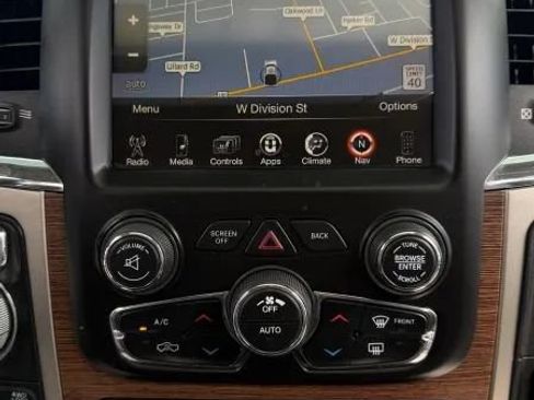 Used 2017 RAM 1500 Laramie w/ Convenience Group AWD/4WD image 35
