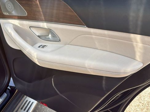 Used 2021 Mercedes-Benz GLE 350 image 16