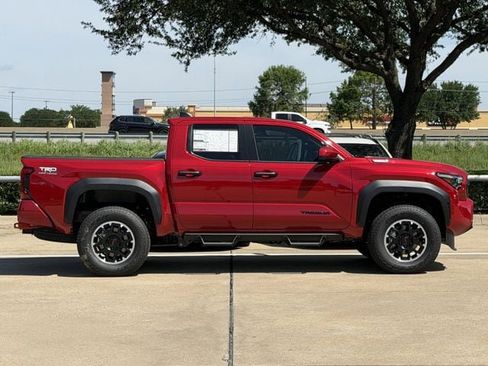 New 2026 Toyota Tacoma TRD Off-Road AWD/4WD image 3