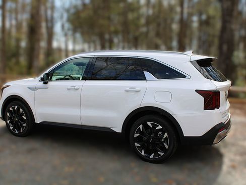 New 2026 Kia Sorento EX image 6