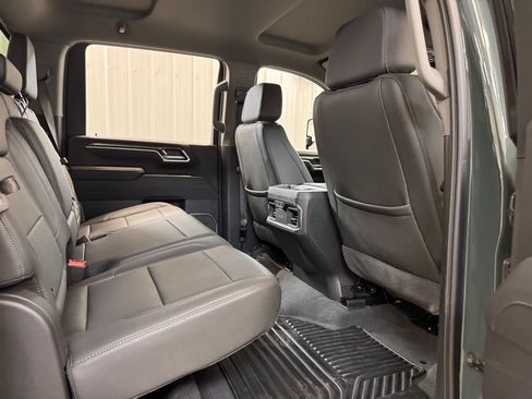 Used 2026 Chevrolet Silverado 2500 LTZ w/ LTZ Premium Package AWD/4WD image 28