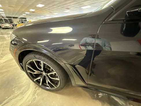 Used 2019 BMW X7 xDrive40i w/ Premium Package AWD/4WD image 8
