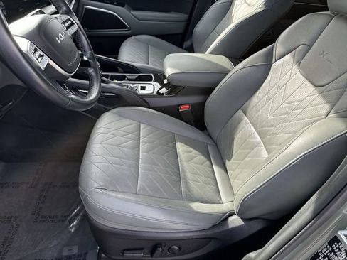 Used 2023 Kia Telluride EX X-Line image 15