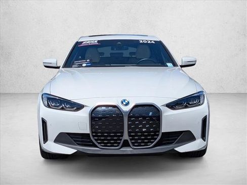 Used 2024 BMW i4 eDrive35 RWD image 2