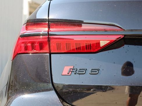 New 2026 Audi RS 6 performance image 6