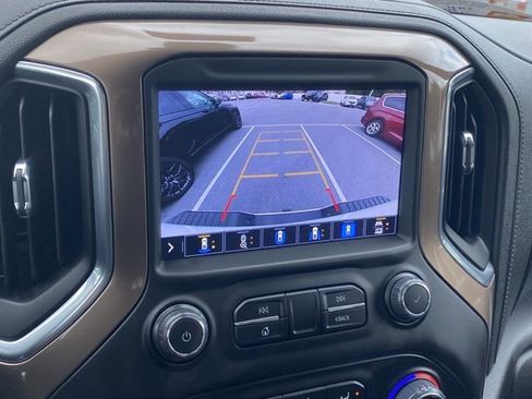 Used 2023 Chevrolet Silverado 3500 High Country w/ LPO, Hitch Package image 16