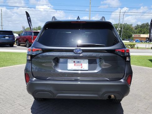 Certified 2026 Subaru Forester Premium AWD/4WD image 5