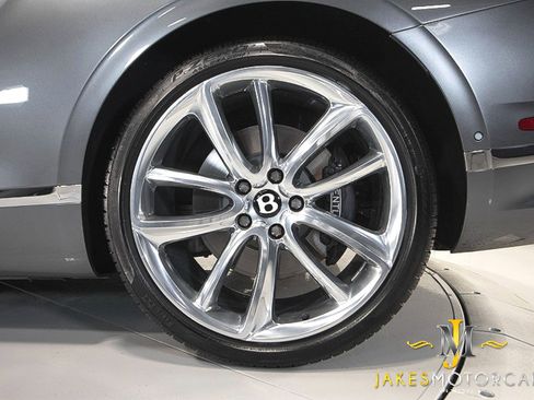 Used 2021 Bentley Continental GT image 59