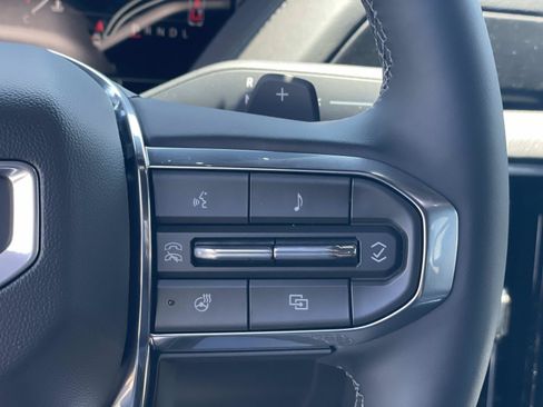 New 2026 GMC Yukon XL Denali AWD/4WD image 12