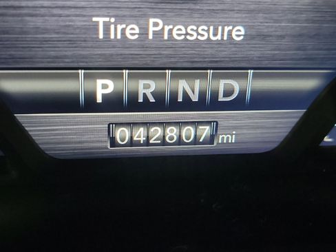 Used 2021 RAM 1500 Laramie image 19