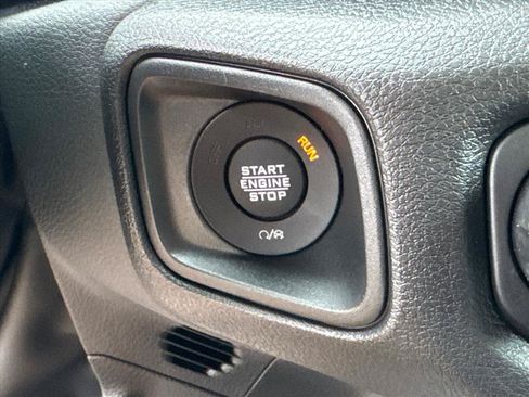 New 2026 Jeep Gladiator Sport AWD/4WD image 19