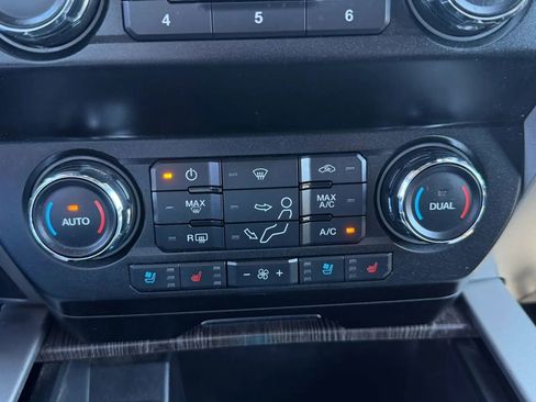 Used 2020 Ford F350 Lariat w/ Lariat Value Package AWD/4WD image 13