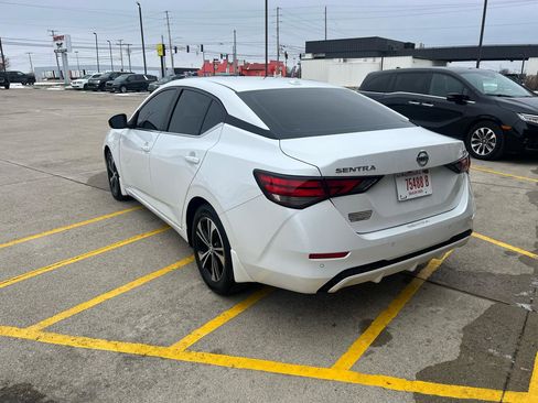 Used 2021 Nissan Sentra SV image 5