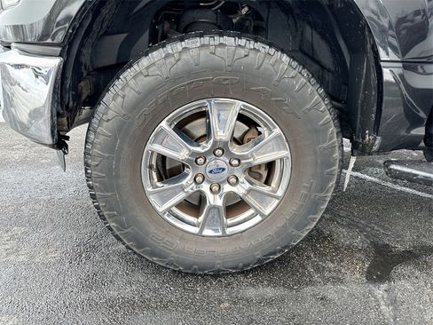 Used 2015 Ford F150 XLT w/ Equipment Group 302A Luxury image 26