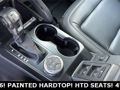 New 2025 Ford Bronco Badlands image 17