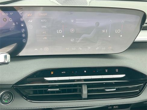 New 2026 Buick Enclave Preferred w/ Power Package image 11