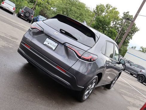 New 2027 Honda HR-V LX image 7