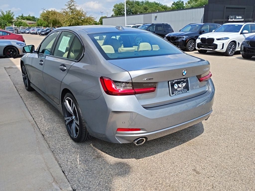 Used 2023 BMW 330i xDrive Sedan w/ Premium Package AWD/4WD image 6