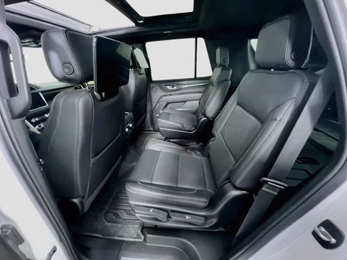 Certified 2024 GMC Yukon Denali w/ Advanced Technology Package AWD/4WD image 24
