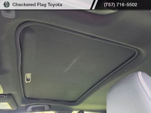 Certified 2025 Toyota Camry SE image 9