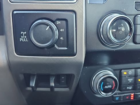 Used 2019 Ford F350 Limited w/ Snow Plow Prep Package image 21