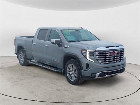 Used 2025 GMC Sierra 1500 Denali w/ Technology Package image 7