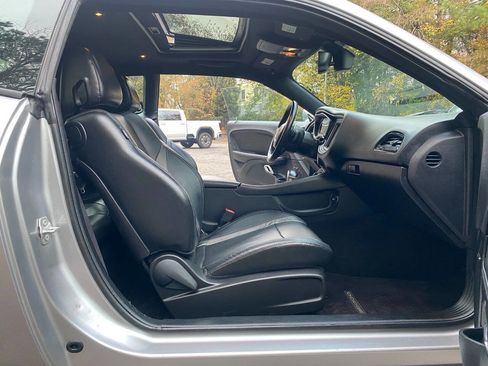 Used 2016 Dodge Challenger SXT Plus image 53