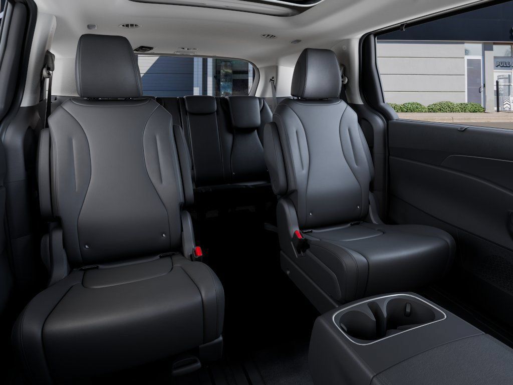 New 2027 Kia Carnival SX FWD image 19