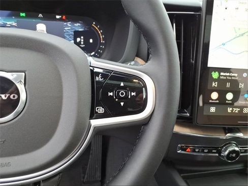 New 2026 Volvo XC60 B5 Plus w/ Protection Package Premier image 17