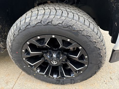 Used 2019 GMC Sierra 2500 Denali w/ Duramax Plus Package image 14