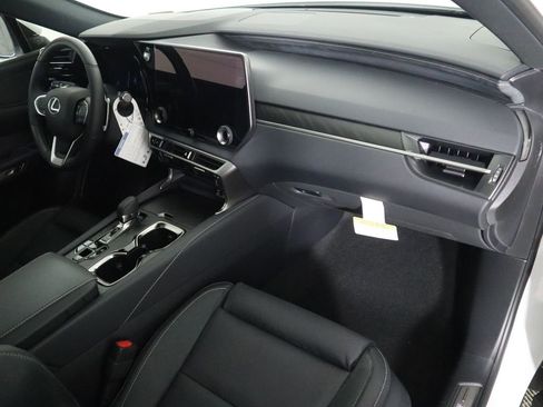 New 2026 Lexus RX 450h AWD image 18