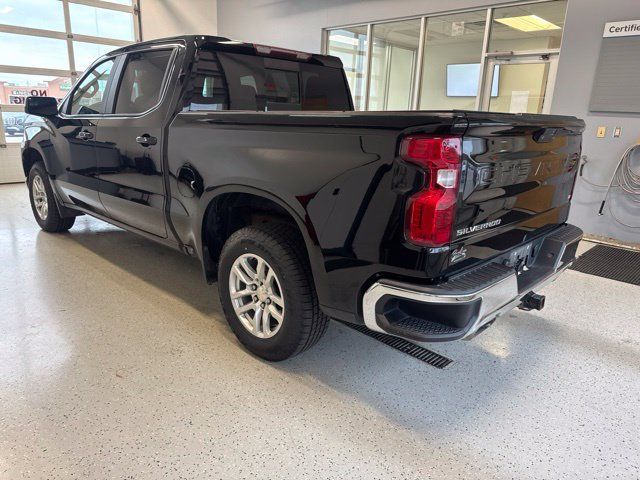 Used 2019 Chevrolet Silverado 1500 LT w/ All-Star Edition AWD/4WD image 6