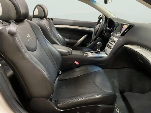 Used 2014 INFINITI Q60 Convertible w/ Premium Package RWD image 80