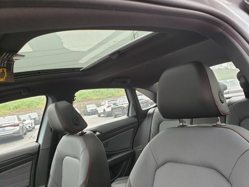 New 2026 Volkswagen Jetta GLI Autobahn FWD image 7