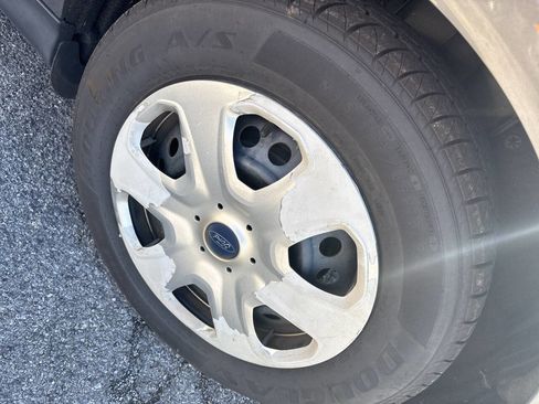 Used 2012 Ford Focus S image 14