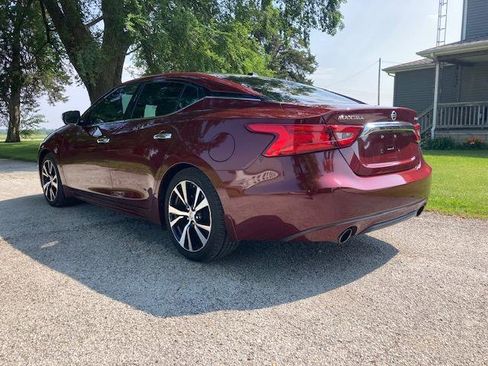 Used 2017 Nissan Maxima Platinum image 3
