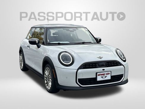 New 2026 MINI Cooper 2-Door Hardtop image 23