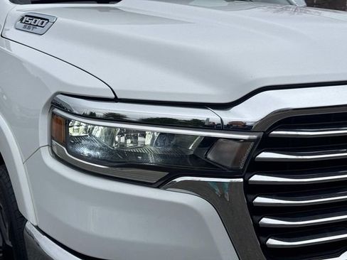 Used 2025 RAM 1500 Laramie image 11
