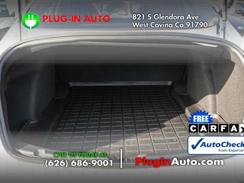 Used 2019 Tesla Model 3 Standard Range Plus image 12