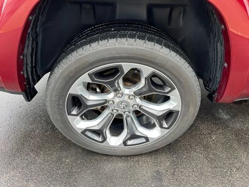 Used 2019 RAM 1500 Limited AWD/4WD image 11