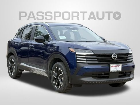 New 2026 Nissan Kicks SV w/ SV Premium Package image 3