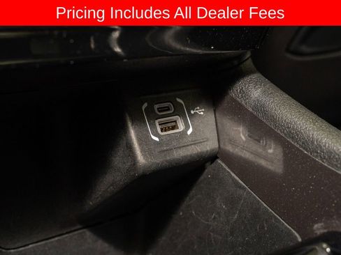 Used 2024 Jeep Compass Latitude AWD/4WD image 14