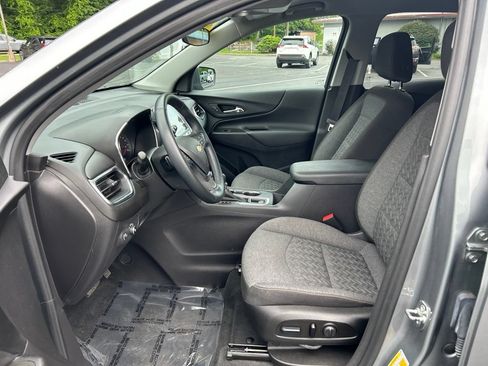 Used 2024 Chevrolet Equinox LT AWD/4WD image 10
