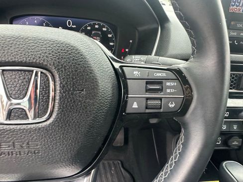 Used 2023 Honda Civic Touring image 28